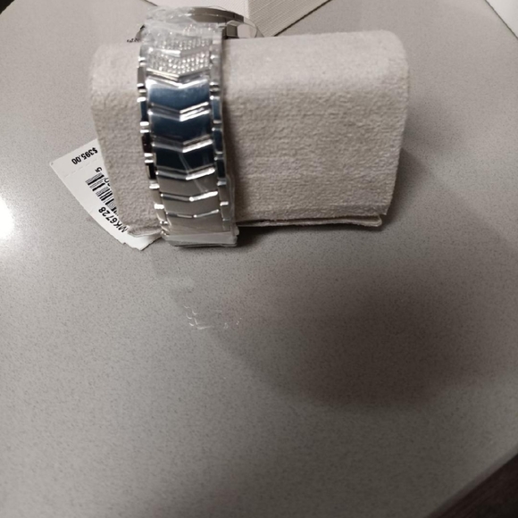 Michael Kors watch - Picture 6 of 7